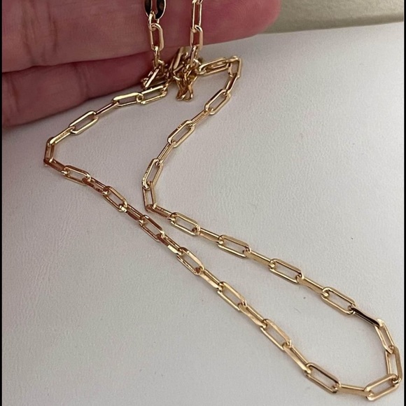 18k Gold Filled Paperclip Necklace 18” or 16” Long ✨ - Picture 8 of 9